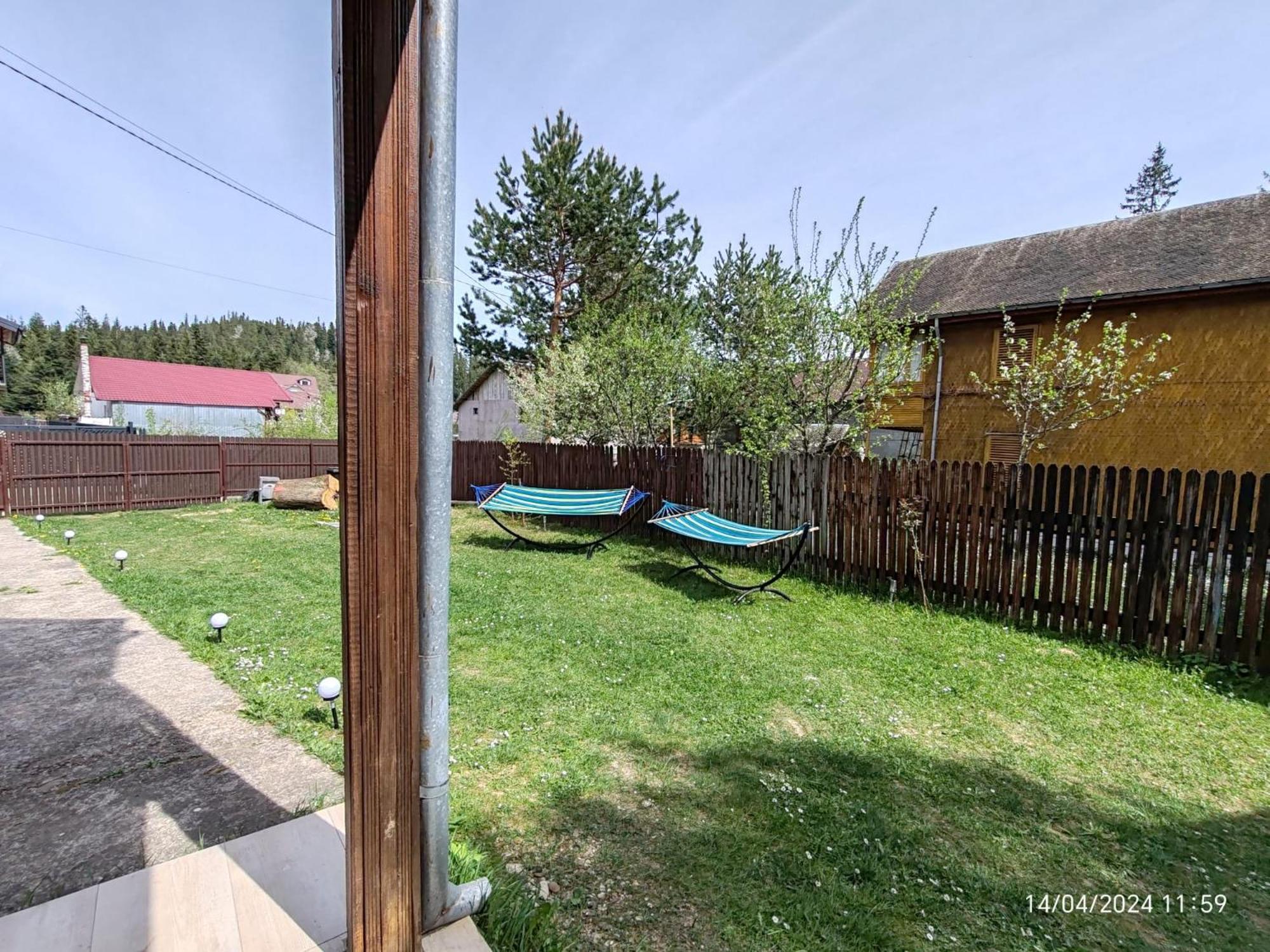 Casa Soveja Rucareni Guest House Екстериор снимка